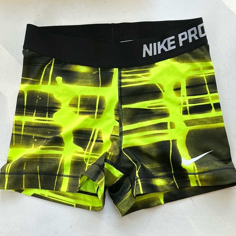 Nike Pro Women’s Shorts